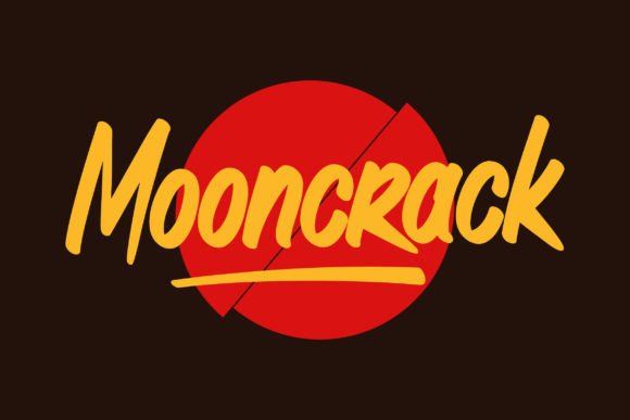 Mooncrack: A Bold, Grounded Display Typeface for Editorial Clarity